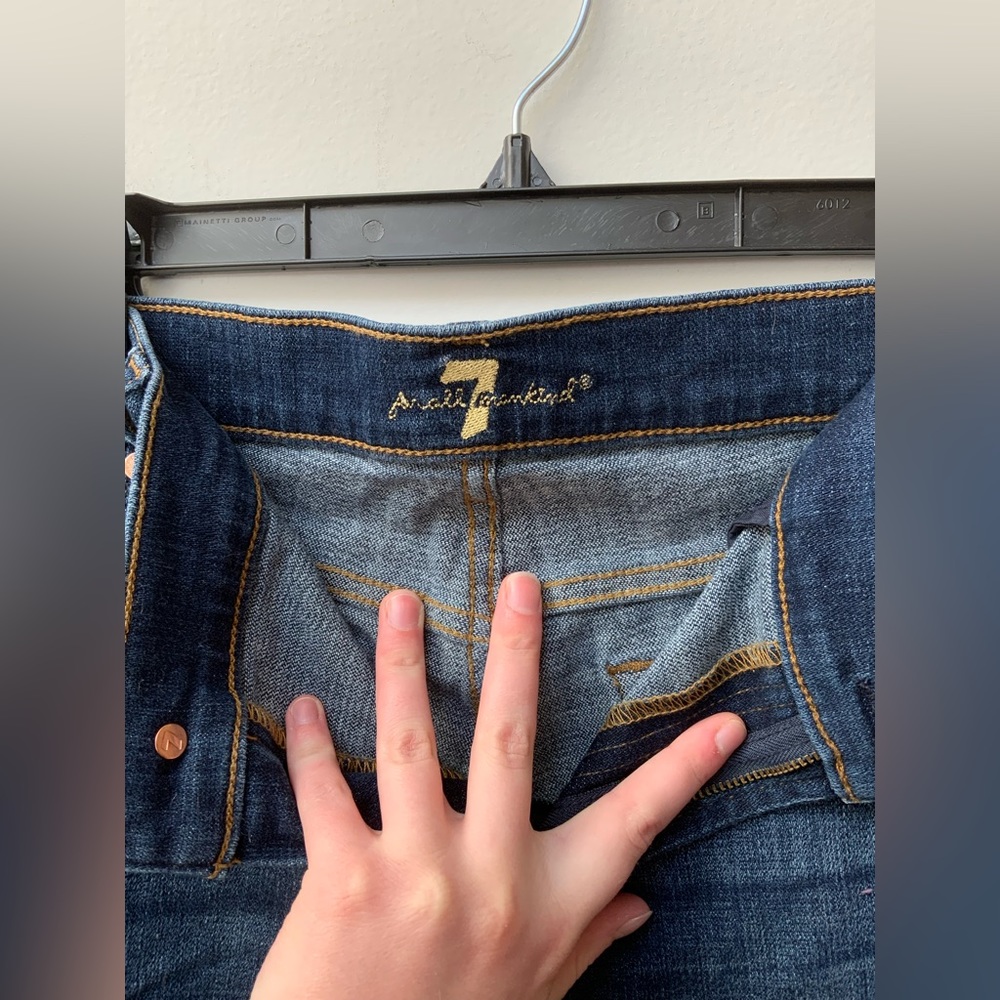 7 For All Mankind Shorts - Picture 2 of 5
